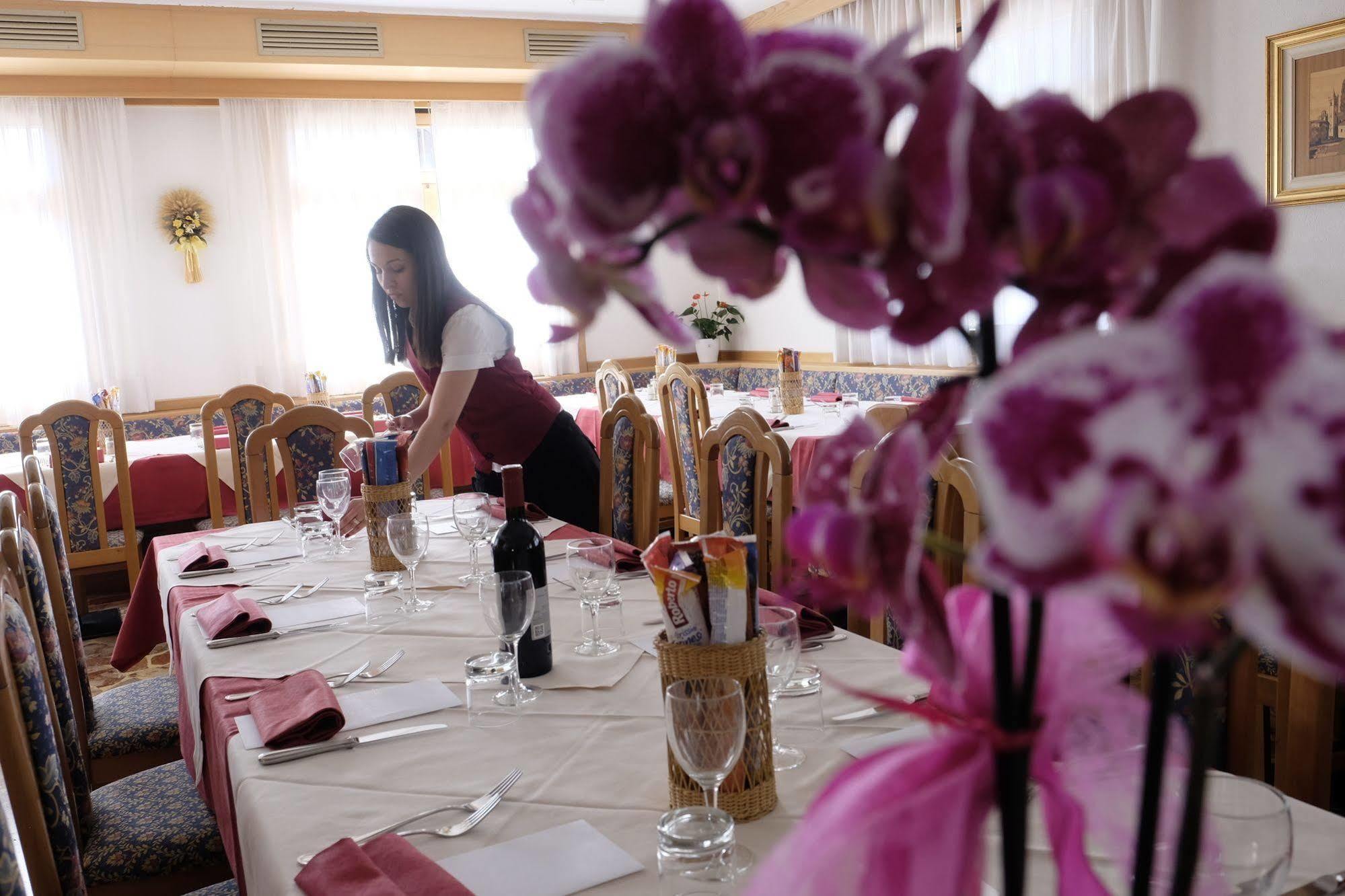 Albergo Antico Predazzo Esterno foto