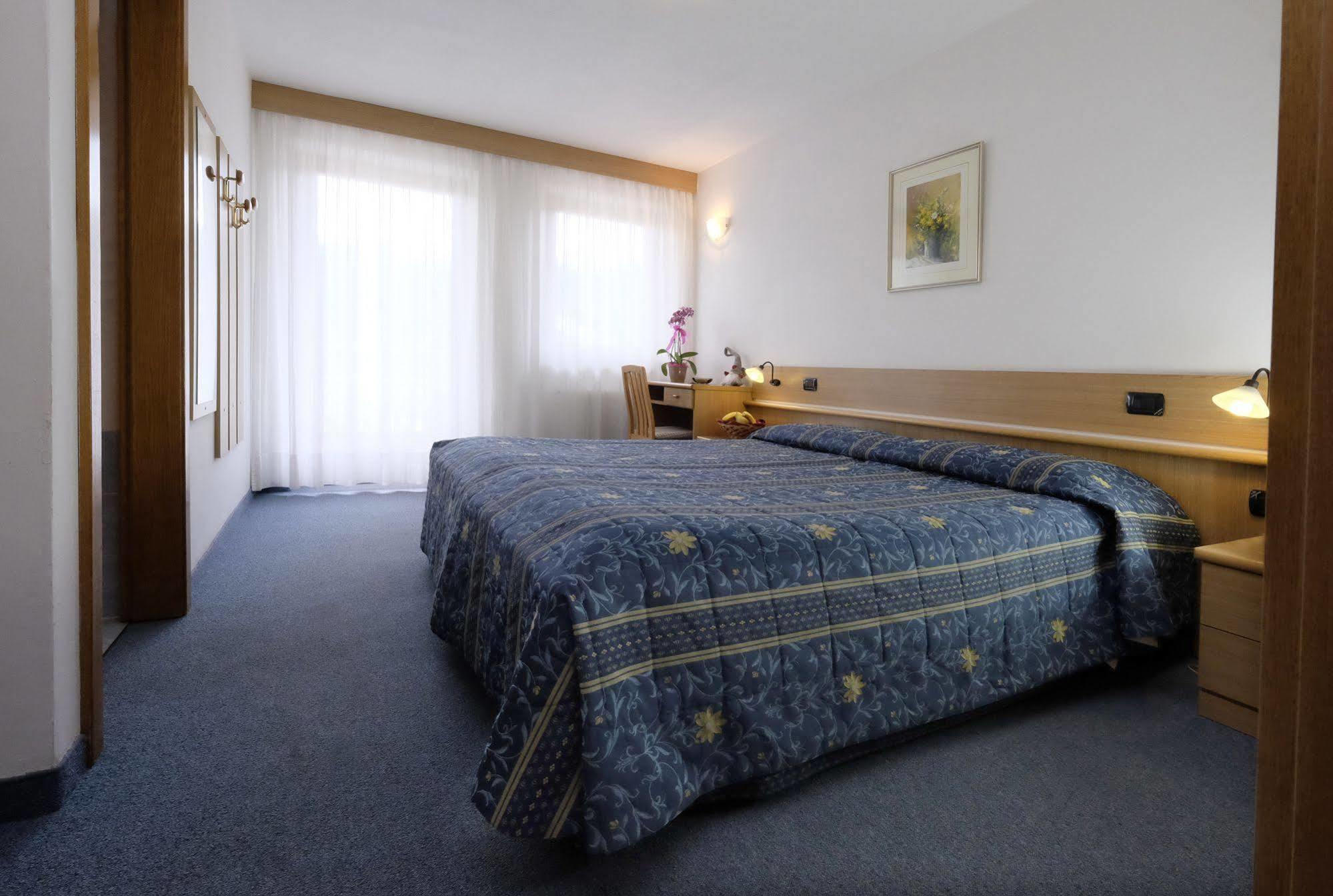 Albergo Antico Predazzo Esterno foto